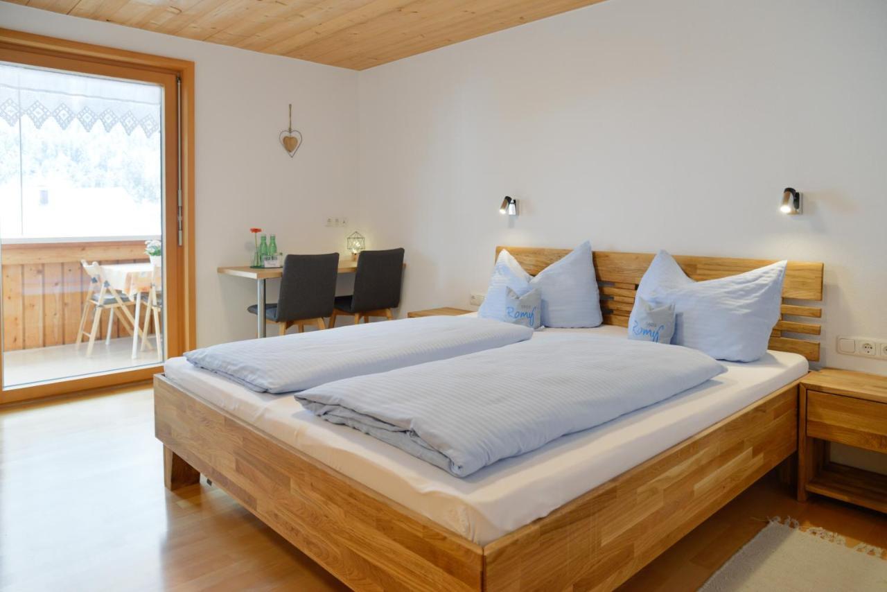 Pension Haus Romy Schoppernau Extérieur photo