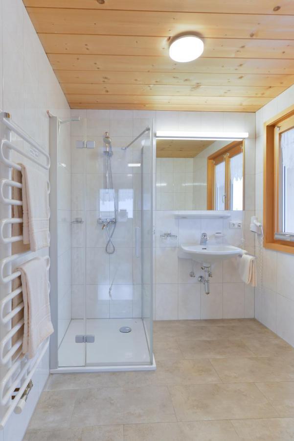 Pension Haus Romy Schoppernau Extérieur photo