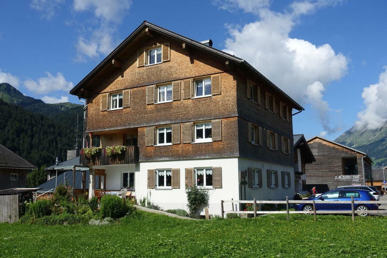 Pension Haus Romy Schoppernau Extérieur photo